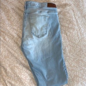 Hollister Super Skinny Jeans